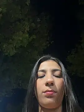 Snapshot of -juicy_ chatting on January 16, 2026, 11:31 pm -juicy online show from January 16, 2026, 11:31 pm