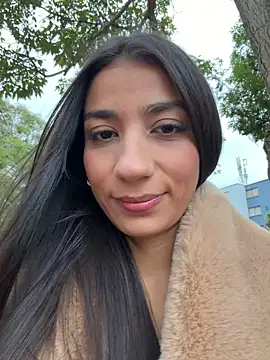 Snapshot of -juicy_ chatting on February 16, 2026, 10:50 pm -juicy online show from February 16, 2026, 10:50 pm