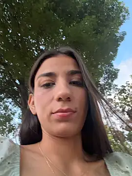 Snapshot of -juicy_ chatting on July 17, 2026, 11:20 pm -juicy online show from July 17, 2026, 11:20 pm