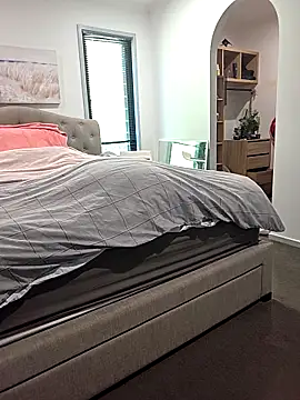 iamthepublickmasterbater online show from November 30, 2025, 2:59 am