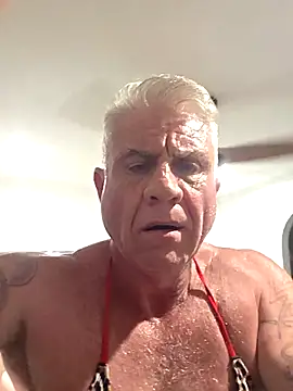 iamthepublickmasterbater online show from December 5, 2025, 4:03 pm