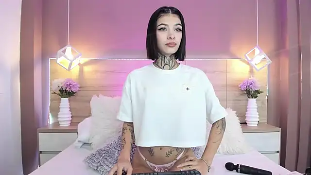 Snapshot of aa_lunit chatting on October 20, 2025, 1:11 pm aa lunit online show from October 20, 2025, 1:11 pm