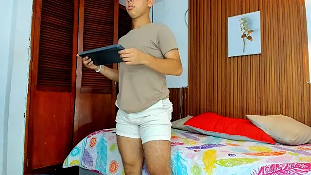 David niet online show from September 27, 2025, 6:35 pm