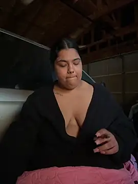 1n0nlythroat online show from December 13, 2025, 8:14 pm