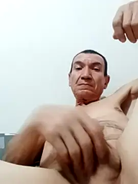 dionsa online show from December 5, 2025, 1:47 am