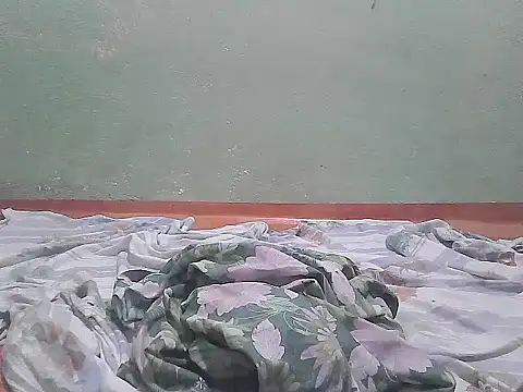 HotLadyPinay32 online show from November 12, 2025, 9:21 am