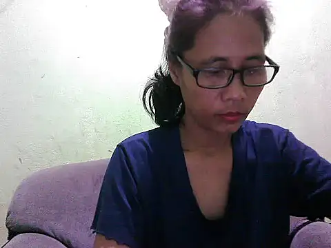 HotLadyPinay32 online show from March 8, 2026, 9:07 pm