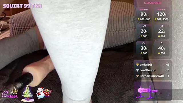 Snapshot of Chatqueen chatting on December 19, 2025, 3:52 pm Chatqueen online show from December 19, 2025, 3:52 pm