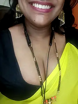 Snapshot of Chadni_kannada chatting on October 28, 2025, 3:58 pm Chadni kannada online show from October 28, 2025, 3:58 pm