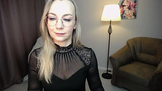 Ava Elior online show from November 7, 2025, 11:32 am