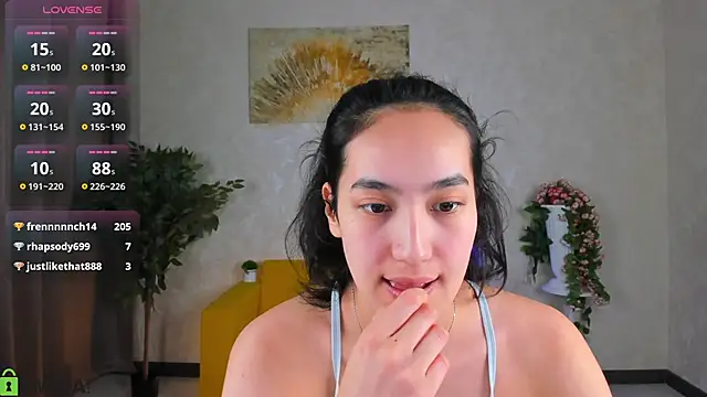 FlirtyAura online show from February 3, 2026, 2:53 am