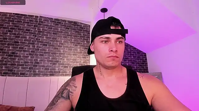 connorsmiith online show from February 16, 2026, 11:50 am