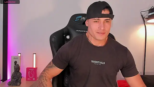 Snapshot of connorsmiith chatting on July 8, 2026, 2:10 pm connorsmiith online show from July 8, 2026, 2:10 pm