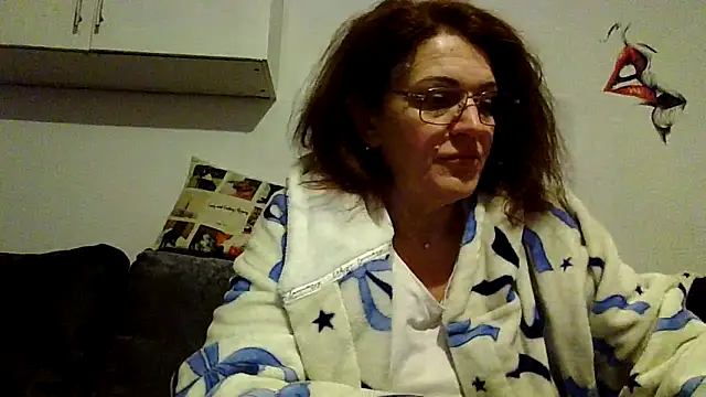 RubyyRosee online show from February 19, 2026, 6:09 am