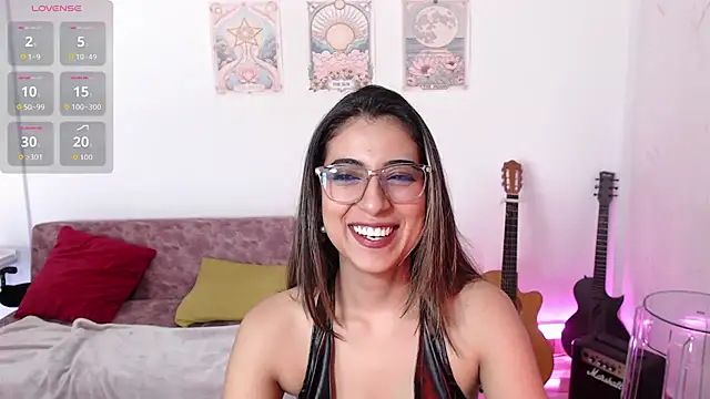 Snapshot of Susanahendrix chatting on November 16, 2025, 6:24 pm Susanahendrix online show from November 16, 2025, 6:24 pm