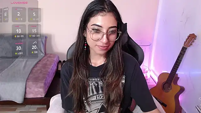 Susanahendrix online show from February 22, 2026, 6:17 pm