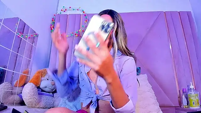 Snapshot of jazmin_waked chatting on February 22, 2026, 4:13 am jazmin waked online show from February 22, 2026, 4:13 am