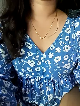 babyangela14 online show from October 17, 2025, 4:59 am