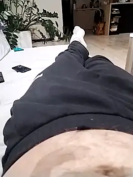 Snapshot of Pio185 chatting on March 23, 2026, 8:57 pm Pio185 online show from March 23, 2026, 8:57 pm