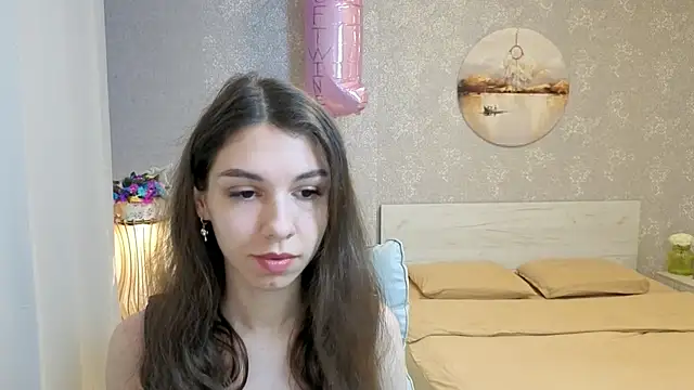 Snapshot of KellyShines chatting on June 20, 2026, 4:10 pm KellyShines online show from June 20, 2026, 4:10 pm