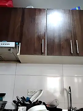 Megara 25 online show from February 21, 2026, 4:19 pm