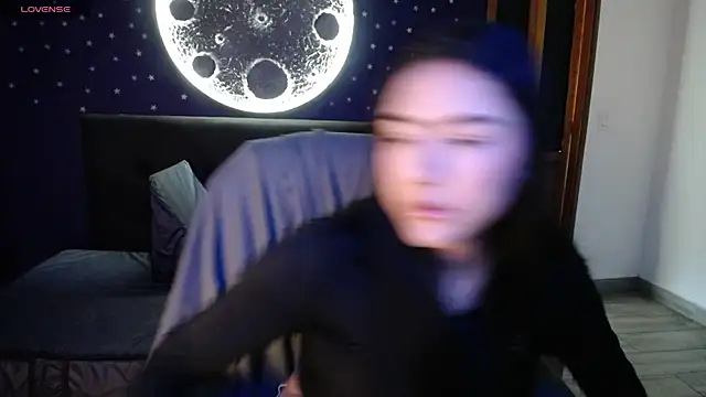 Megara 25 online show from April 14, 2026, 3:29 pm