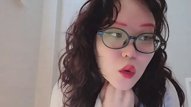 Snapshot of tsunade_chan chatting on February 16, 2026, 4:08 am tsunade chan online show from February 16, 2026, 4:08 am