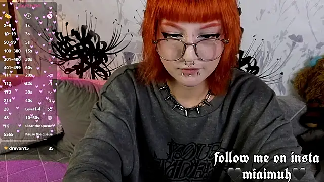 Snapshot of mia__yui chatting on October 2, 2025, 11:01 pm mia  yui online show from October 2, 2025, 11:01 pm