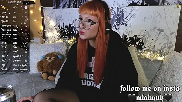 mia  yui online show from January 10, 2026, 11:31 pm