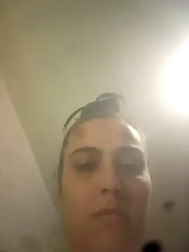 Alexandra knight online show from March 4, 2026, 7:09 pm