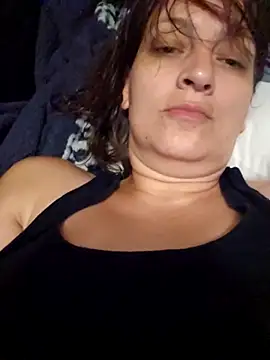 Snapshot of adrielleigh chatting on September 24, 2025, 11:41 pm adrielleigh online show from September 24, 2025, 11:41 pm