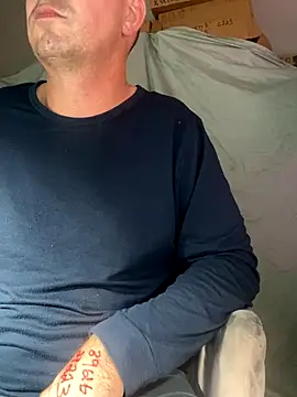 Snapshot of 2playforeplay chatting on November 29, 2025, 11:46 am 2playforeplay online show from November 29, 2025, 11:46 am