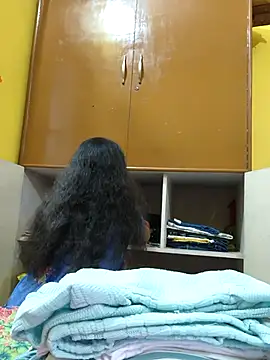 Sonalihot  online show from November 19, 2025, 5:29 am