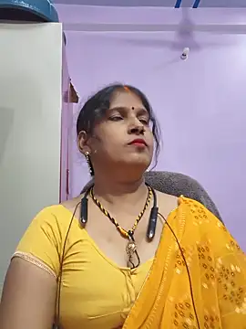 Sonalihot  online show from May 17, 2026, 9:06 am