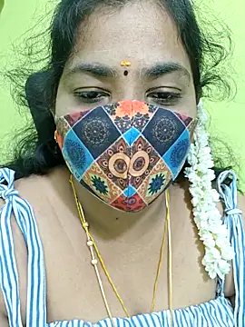 Snapshot of Tamil_Mithra chatting on May 22, 2026, 9:26 am Tamil Mithra online show from May 22, 2026, 9:26 am