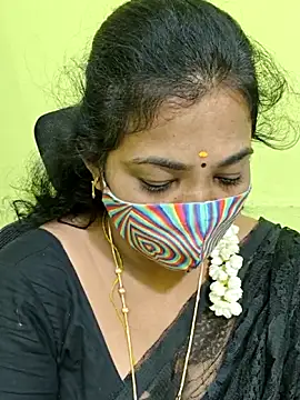 Snapshot of Tamil_Mithra chatting on May 30, 2026, 6:54 am Tamil Mithra online show from May 30, 2026, 6:54 am