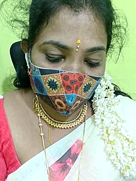 Snapshot of Tamil_Mithra chatting on June 1, 2026, 5:47 pm Tamil Mithra online show from June 1, 2026, 5:47 pm