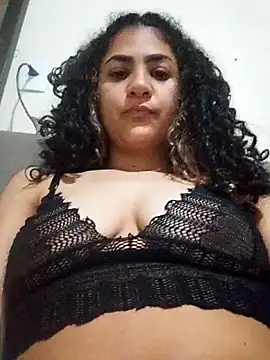 Camilla-23y online show from October 16, 2025, 4:02 am