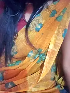 Snapshot of dream_Naughty_girl chatting on October 10, 2025, 3:38 am dream Naughty girl online show from October 10, 2025, 3:38 am