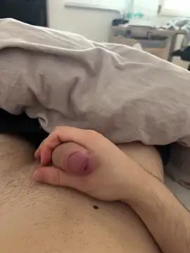 yourfavDick02 online show from March 31, 2026, 2:39 pm