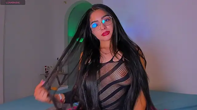 latingabby online show from November 15, 2025, 12:30 am