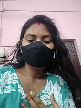 Snapshot of snighdha chatting on April 25, 2026, 4:48 pm snighdha online show from April 25, 2026, 4:48 pm