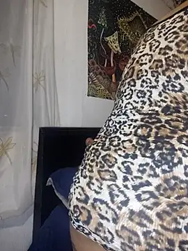 Snapshot of bettyboo2801 chatting on February 3, 2026, 4:43 am bettyboo2801 online show from February 3, 2026, 4:43 am