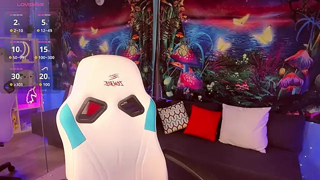 ClaraParks online show from November 27, 2025, 9:00 am