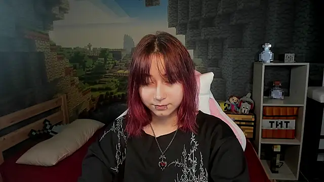 Snapshot of ClaraParks chatting on February 8, 2026, 8:12 pm ClaraParks online show from February 8, 2026, 8:12 pm