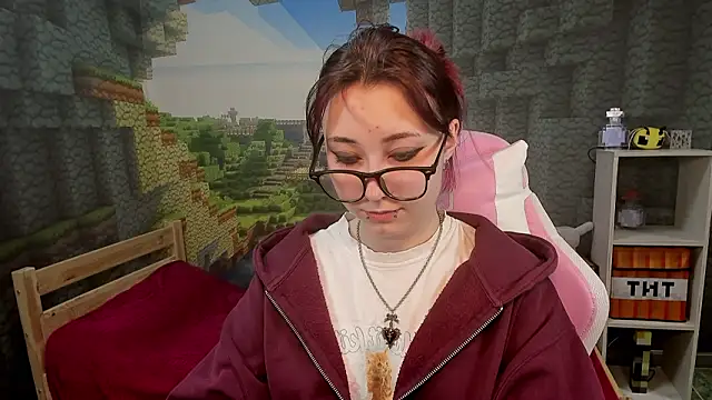 Snapshot of ClaraParks chatting on February 15, 2026, 7:21 pm ClaraParks online show from February 15, 2026, 7:21 pm