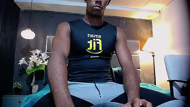 blackbignude online show from November 15, 2025, 1:36 am