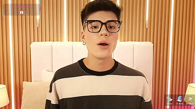 Dulcey  online show from February 28, 2026, 6:47 am