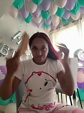  Zahara  online show from March 18, 2026, 10:35 pm