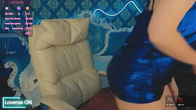 Snapshot of MissRossi chatting on February 3, 2026, 2:53 am MissRossi online show from February 3, 2026, 2:53 am